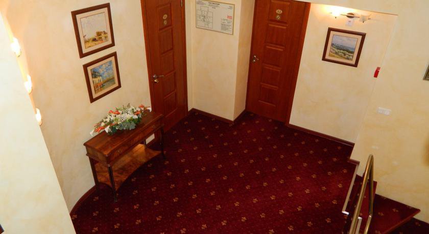 Гостиница Бутик - Отель 13 Стульев Петрозаводск